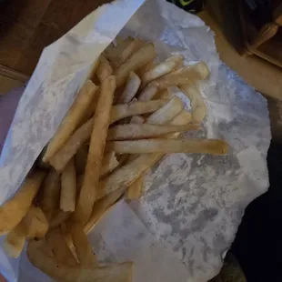 Cold, no salt, grease filled, not even close to crispy