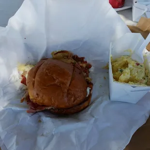 Porstrammi and potato salad