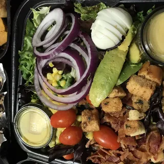 CLASSIC COBB SALAD