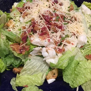 LUMPY CRAB CAESAR SALAD-