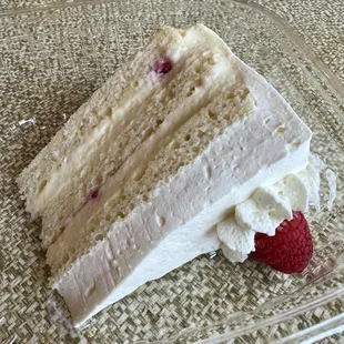 White Lily cake slice