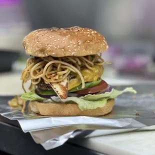 Veg noodles burger