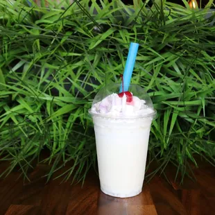 Lychee smoothie with boba