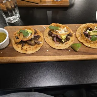 Filet mignon tacos