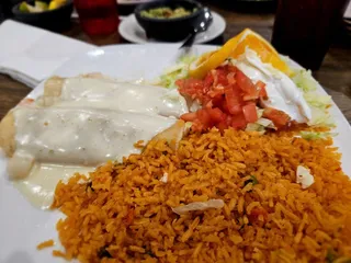 Los Arcos Kitchen and Cantina-North