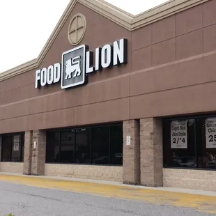 Front of Food Lion