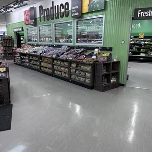 the produce section of a grocery store