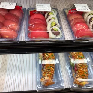 Different sushi's freshly made!
