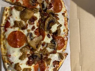 Dukes Lane Market & Eatery