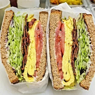 Retro Style BLT w/ Scrambled Egg n Russian Dressing