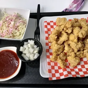 $29 fried chicken boneless w/sauce