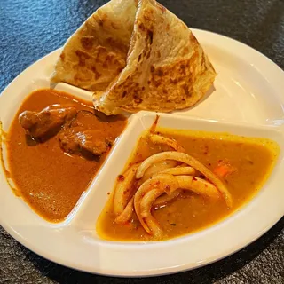 Curry Boneless Chicken Roti