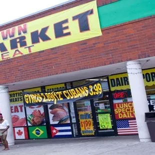 This is how the store looks from the front