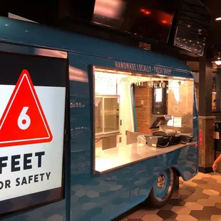 Food Truck Alley