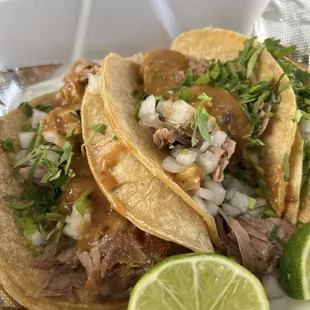 Carnitas taco (braised pork)