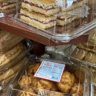 $5 boxes of pastries