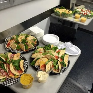 Hertz Rental Car at Phoenix Sky Harbor airport ordered our Flatbread Gourmet Sandwiches for Thanksgiving.  Lucky Them.