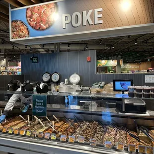 Poke bar