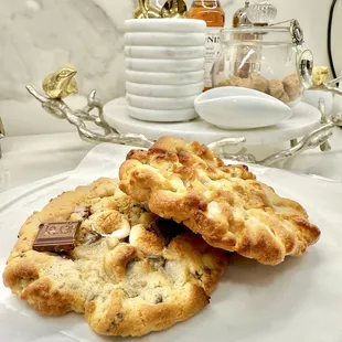 S'more cookie and white chocolate macadamia