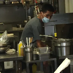 This vato gets down in the kitchen