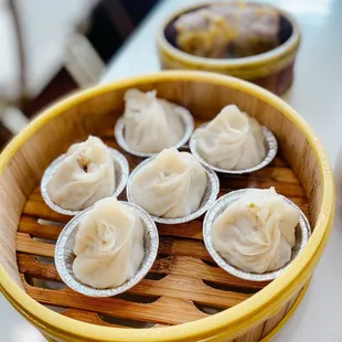 Shanghai Dumplings (Xiao Long Bao)