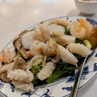 Seafood combination
