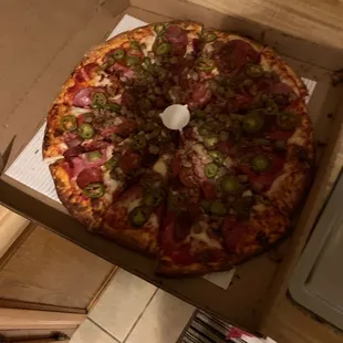Omg!! Guys are you kidding me this pizza is amazing an I never do this but in my opinion 5 stars.  Thanks guys.