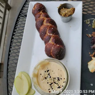 Pretzel appetizer