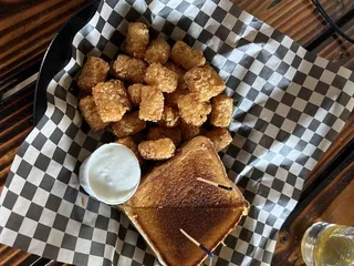 The Lodge Bar & Grill