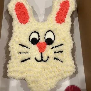 Easter cupcake cake. So cute and delicious!