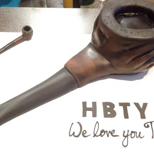 Pipe cake! Incredible!