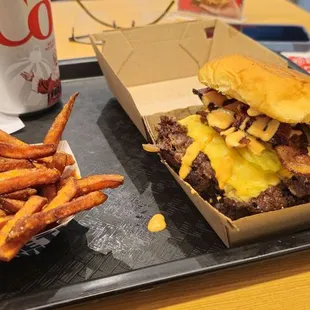 Double smash with bacon and jalepenos   Sweet potato fries