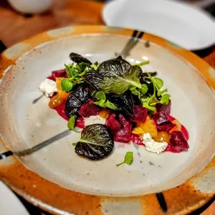 Roasted beet salad