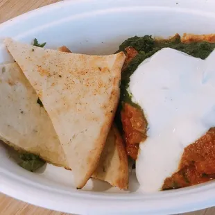 Serve yourself type of cafe. Different menu items daily.