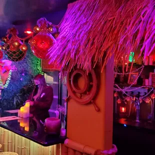 The bar gives a sense of the cool tiki vibe.