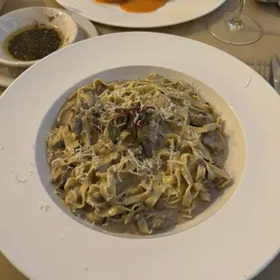 pasta dish, pasta, food