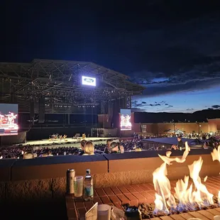 Fire Pit 68