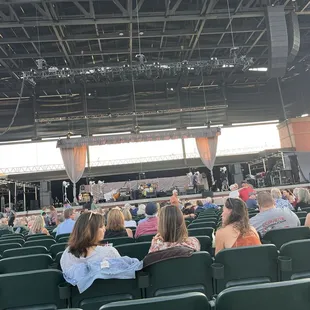 Excellent seats