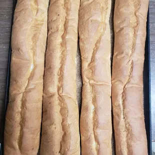 25" French breads