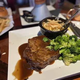 Mama Ford's Homemade Meatloaf