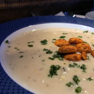 New England Clam Chowdah (Sunday-Thursday)