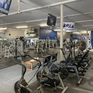 Updated cardio, TVs and flooring