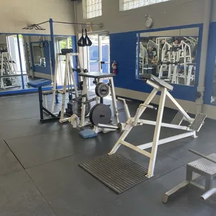 Updated paint and flooring