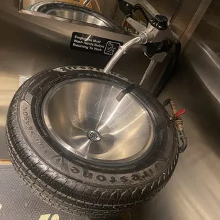 Fun sink design
