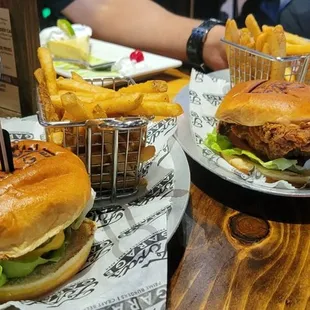 American Standard Burger