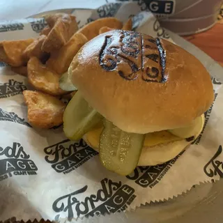 Kids Cheeseburger