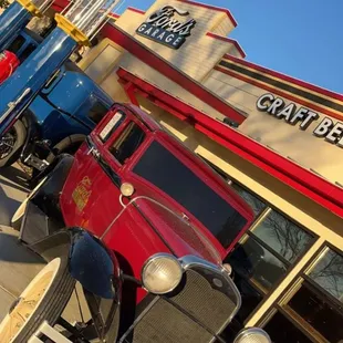 Ford's Garage in Plano