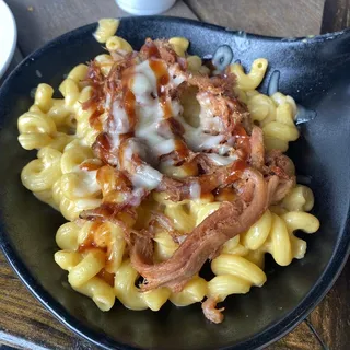 Pulled Pork Mac N' Cheese