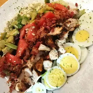 Grilled Chicken Cobb Salad