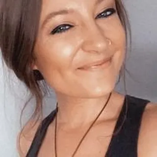 Ashley R.
